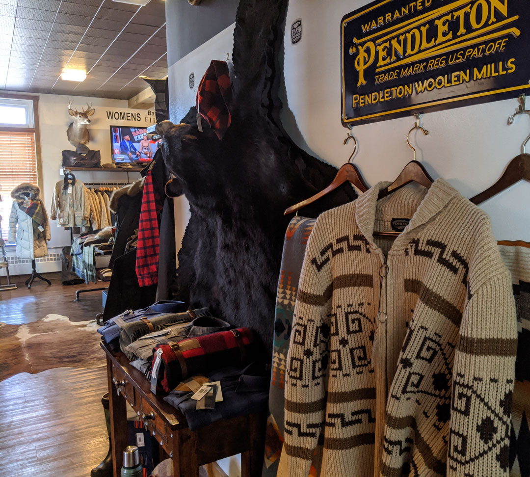 Oxford Outfitters USA: Pendleton Clothing & Accessories